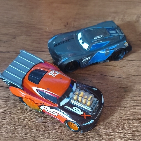 Disney Pixar Cars Bundle - Jackson Storm #20 & XRS Tim Treadless #28 - Picture 13 of 13